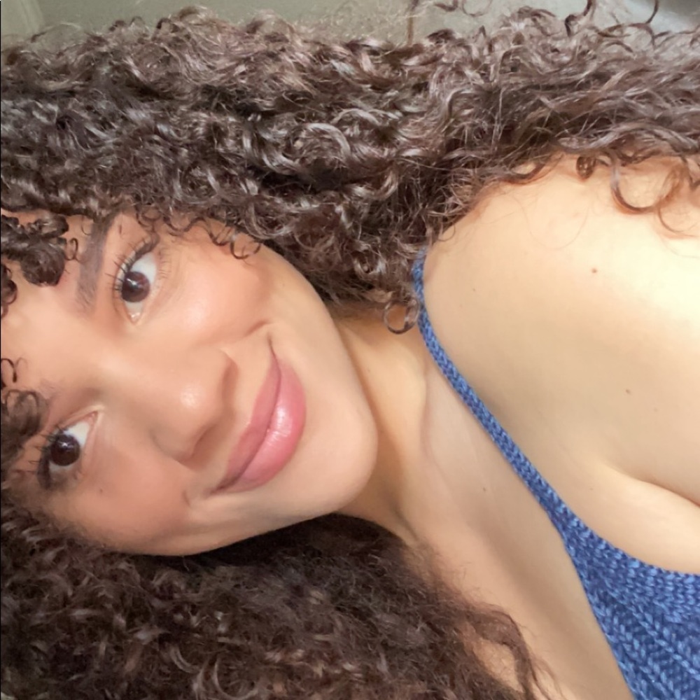 Meet your Posher, Lauren